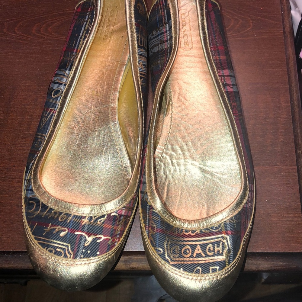 COACH Flats